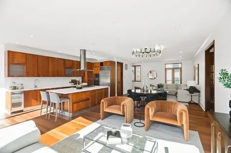 1152 West Fulton Market Chicago IL 60607