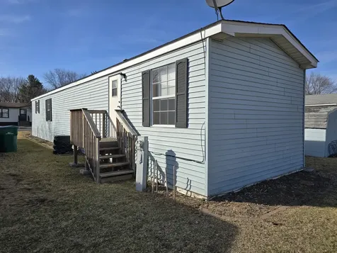 20 Cedar Lane Sandwich IL 60548