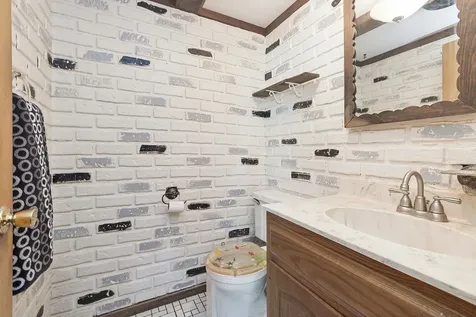 10008 Buell Court Oak Lawn IL 60453