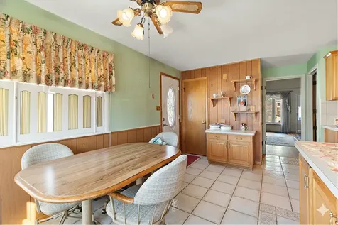 10008 Buell Court Oak Lawn IL 60453