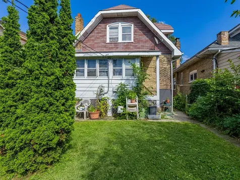 1824 South Austin Boulevard Cicero IL 60804