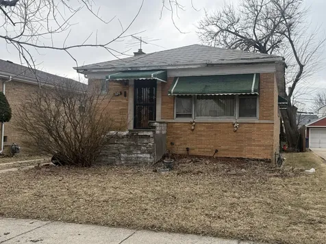 1926 South 24th Avenue Maywood IL 60153