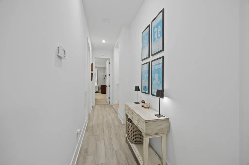 2759 West Lawrence Avenue Chicago IL 60625