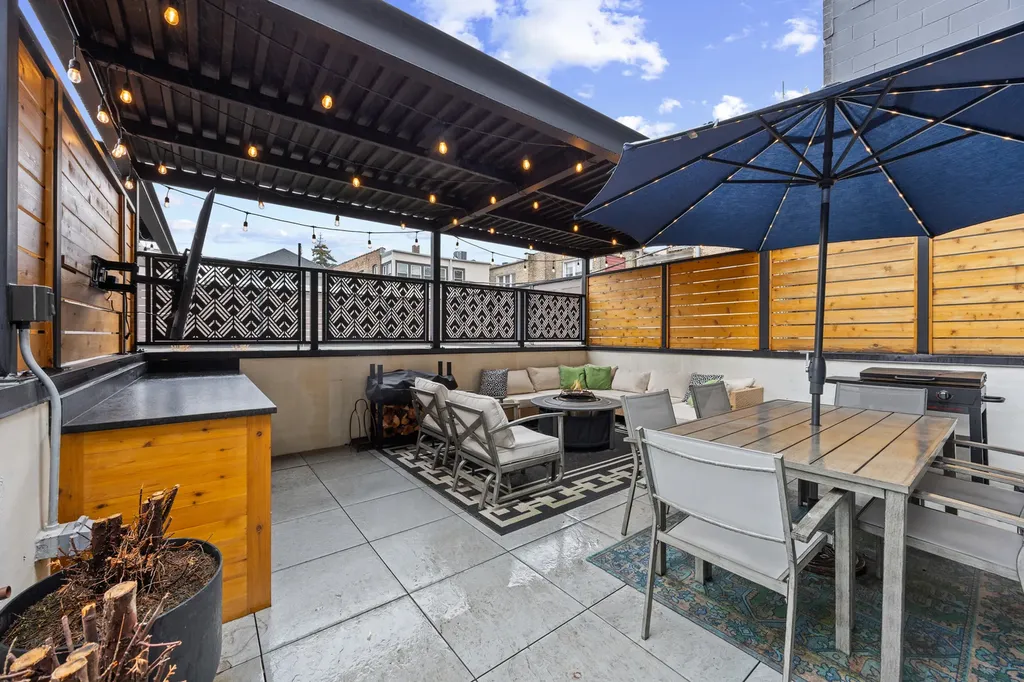 2759 West Lawrence Avenue Chicago IL 60625