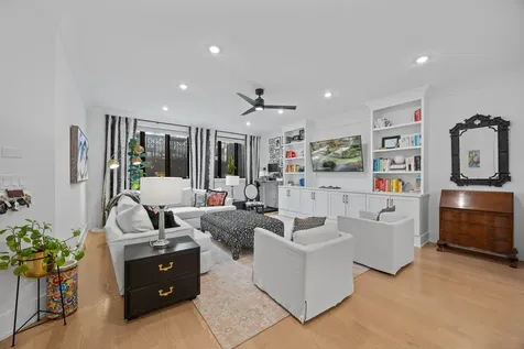 2759 West Lawrence Avenue Chicago IL 60625