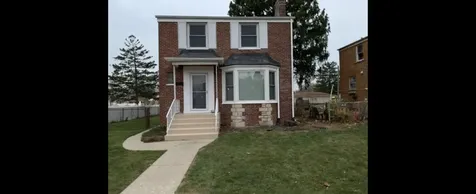 1106 Manchester Avenue Westchester IL 60154