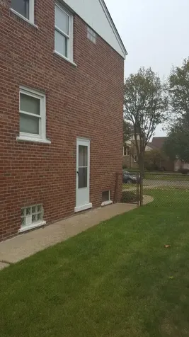 1106 Manchester Avenue Westchester IL 60154