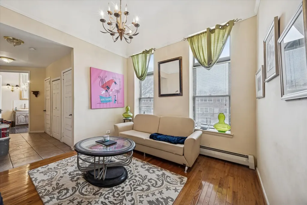 3736 South Michigan Avenue Chicago IL 60653