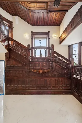 3736 South Michigan Avenue Chicago IL 60653