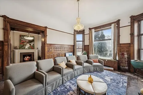 3736 South Michigan Avenue Chicago IL 60653