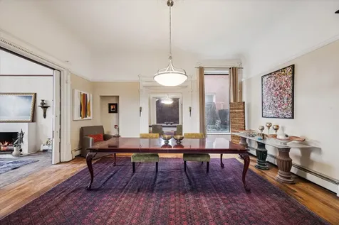 3736 South Michigan Avenue Chicago IL 60653