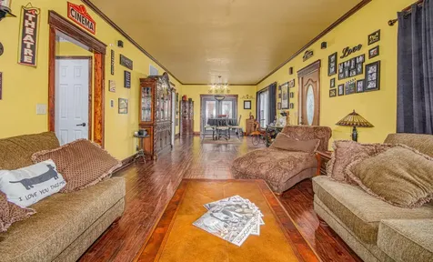 433 East Main Street Salem IL 62881