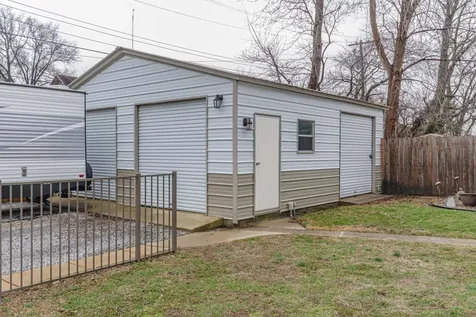 433 East Main Street Salem IL 62881