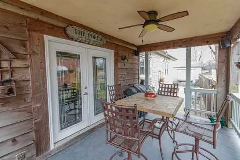 433 East Main Street Salem IL 62881