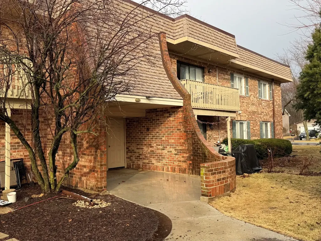 6S010 Steeple Run Drive Naperville IL 60540