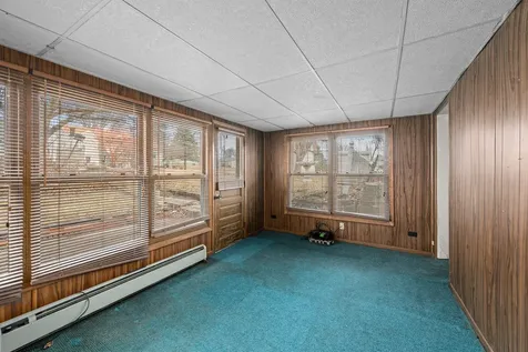 124 East Mill Street Kewanee IL 61443