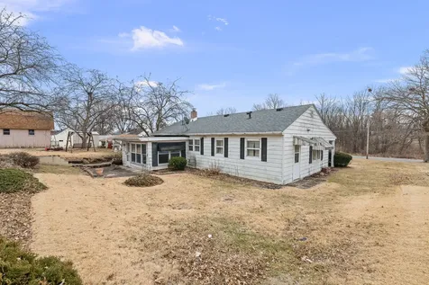 124 East Mill Street Kewanee IL 61443
