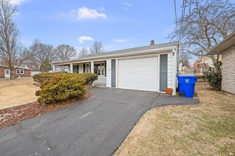 124 East Mill Street Kewanee IL 61443