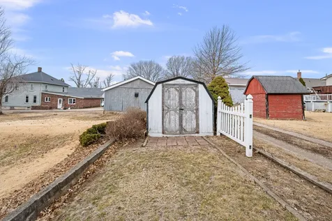 124 East Mill Street Kewanee IL 61443