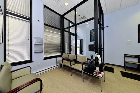2734 North Lincoln Avenue Chicago IL 60614