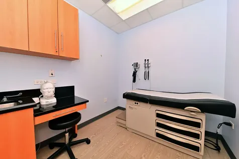 2734 North Lincoln Avenue Chicago IL 60614