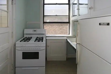 1923 West Winnemac Avenue Chicago IL 60640