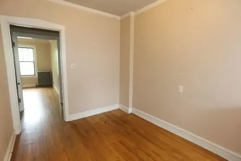 1923 West Winnemac Avenue Chicago IL 60640