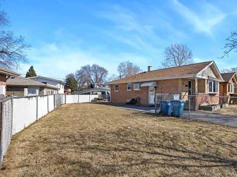 11531 South Kolmar Avenue Alsip IL 60803