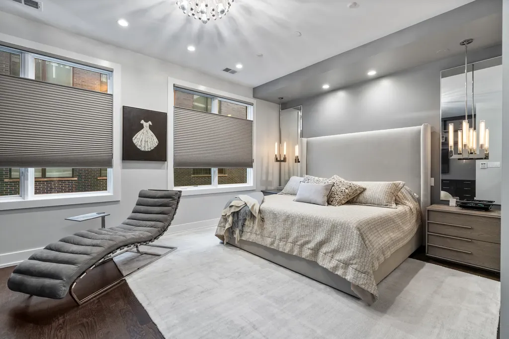 1303 West Diversey Parkway Chicago IL 60614