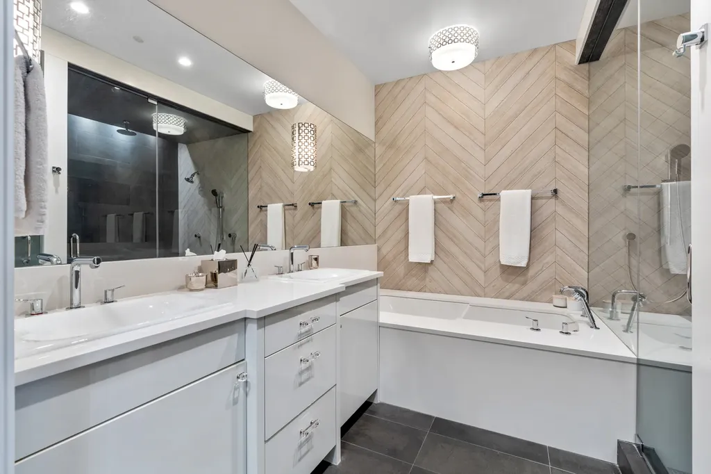 1303 West Diversey Parkway Chicago IL 60614