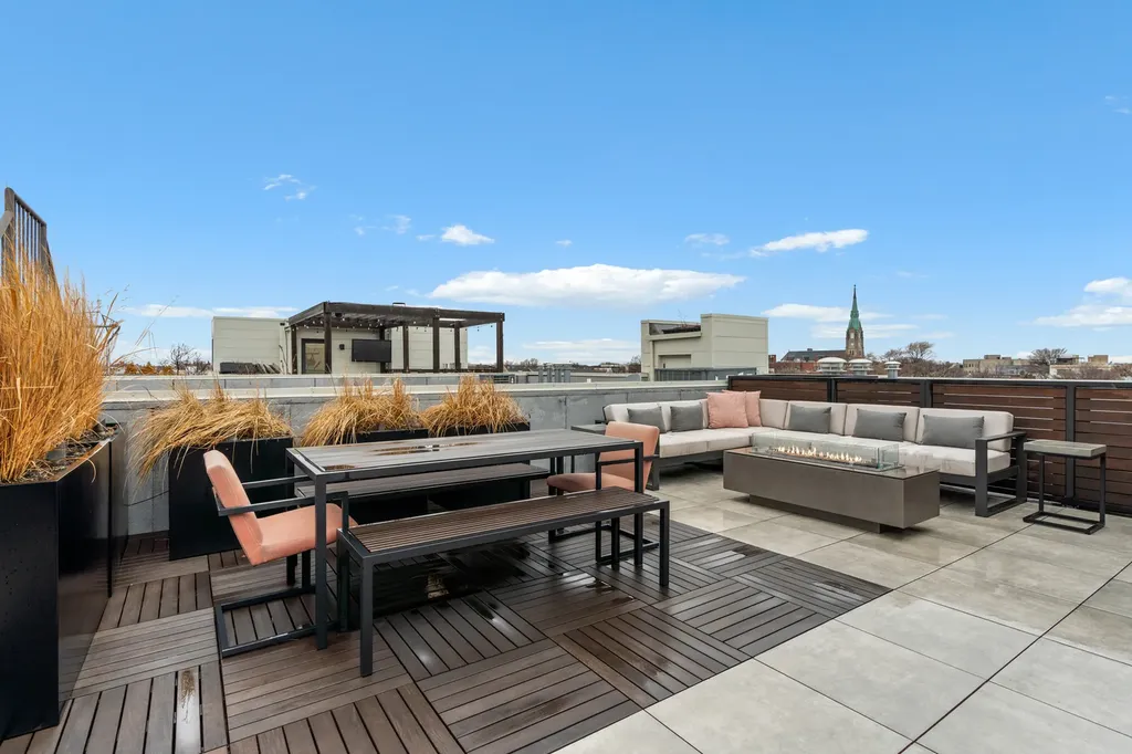 1303 West Diversey Parkway Chicago IL 60614