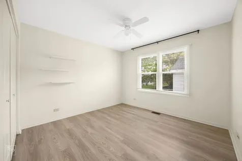 1002 Hobson Drive Buffalo Grove IL 60089