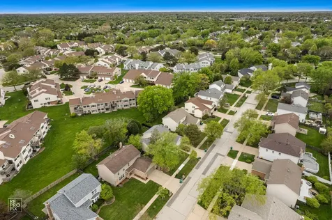 1002 Hobson Drive Buffalo Grove IL 60089