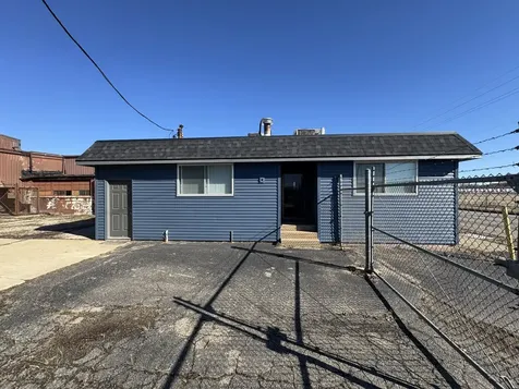 1912 23RD Avenue Rockford IL 61104