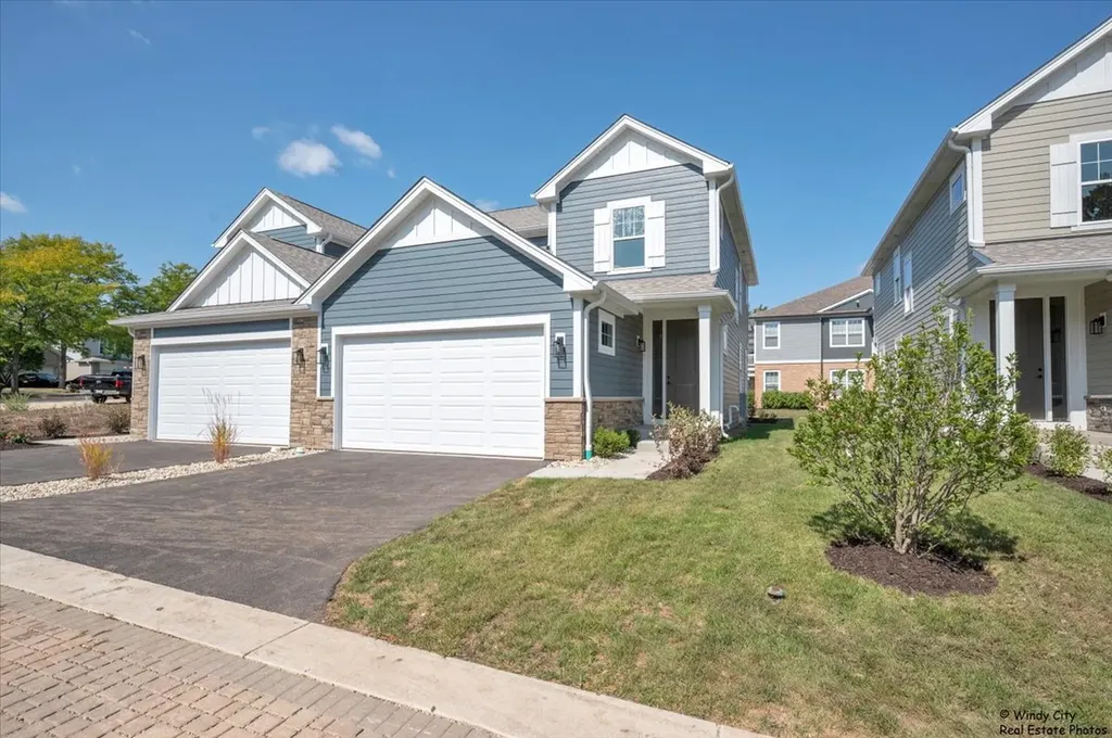435 Haber Road Cary IL 60013