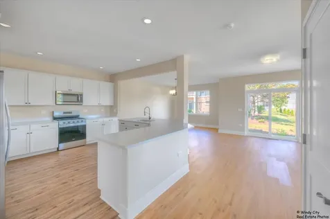 435 Haber Road Cary IL 60013