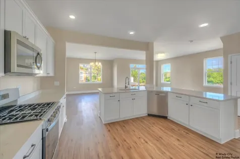 435 Haber Road Cary IL 60013