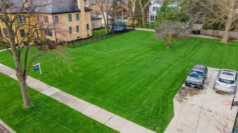 916 Cleveland Avenue Park Ridge IL 60068