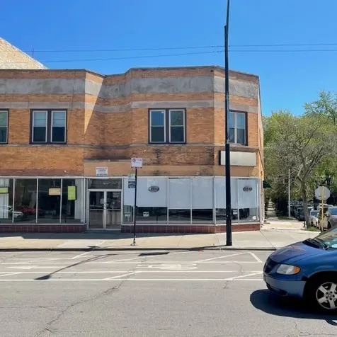 6331 North Clark Street Chicago IL 60660