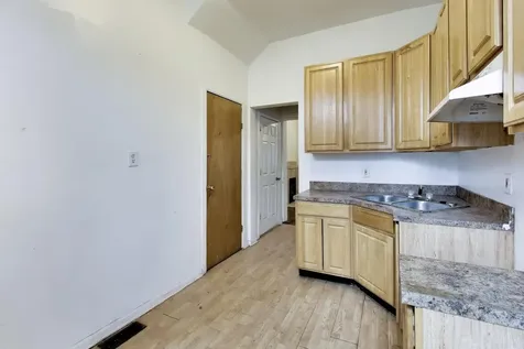 4505 South Indiana Avenue Chicago IL 60653