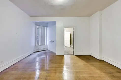 4505 South Indiana Avenue Chicago IL 60653