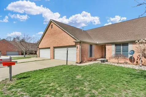 1613 Broadmoor Drive Champaign IL 61821