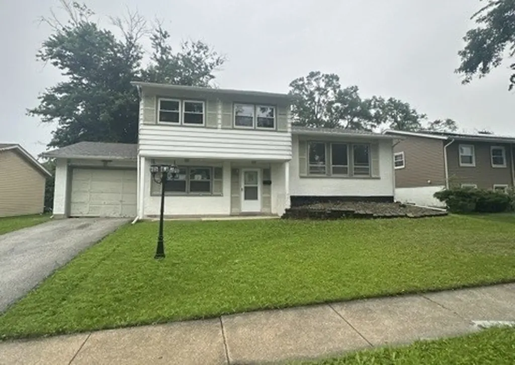 17807 Grandview Drive Hazel Crest IL 60429