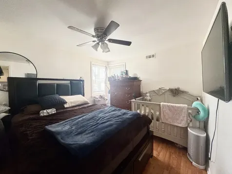 5758 West Warwick Avenue Chicago IL 60634