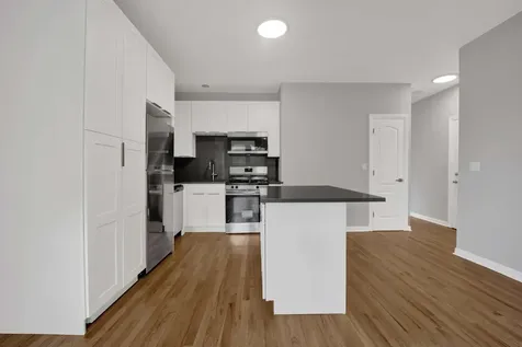 2456 North Hamlin Avenue Chicago IL 60647