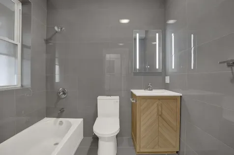 2456 North Hamlin Avenue Chicago IL 60647
