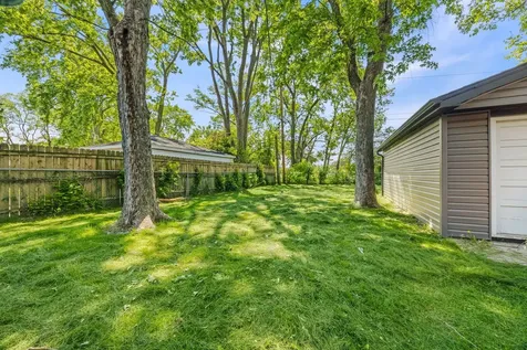 16752 Artesian Avenue Hazel Crest IL 60429