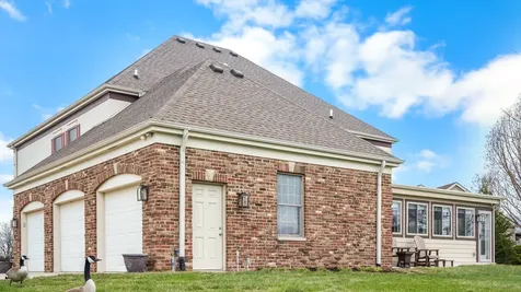 1607 Chestnut Grove Court Champaign IL 61822
