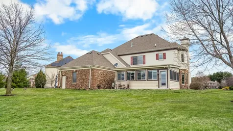 1607 Chestnut Grove Court Champaign IL 61822