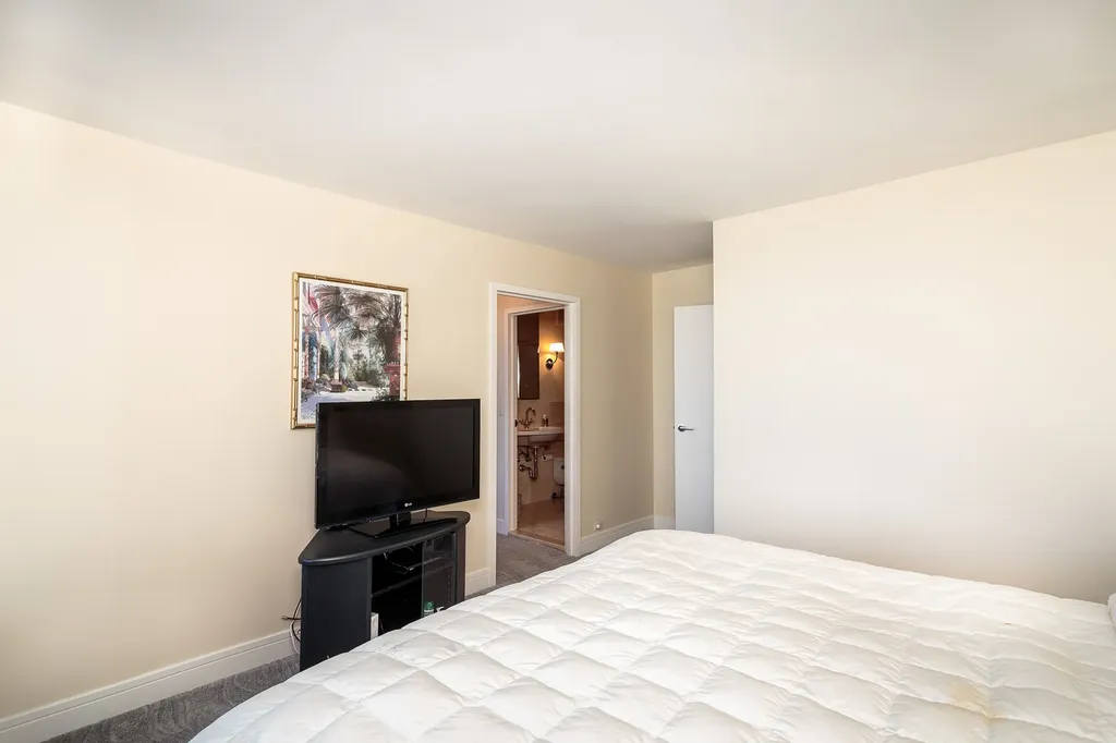 155 North Harbor Drive Chicago IL 60601